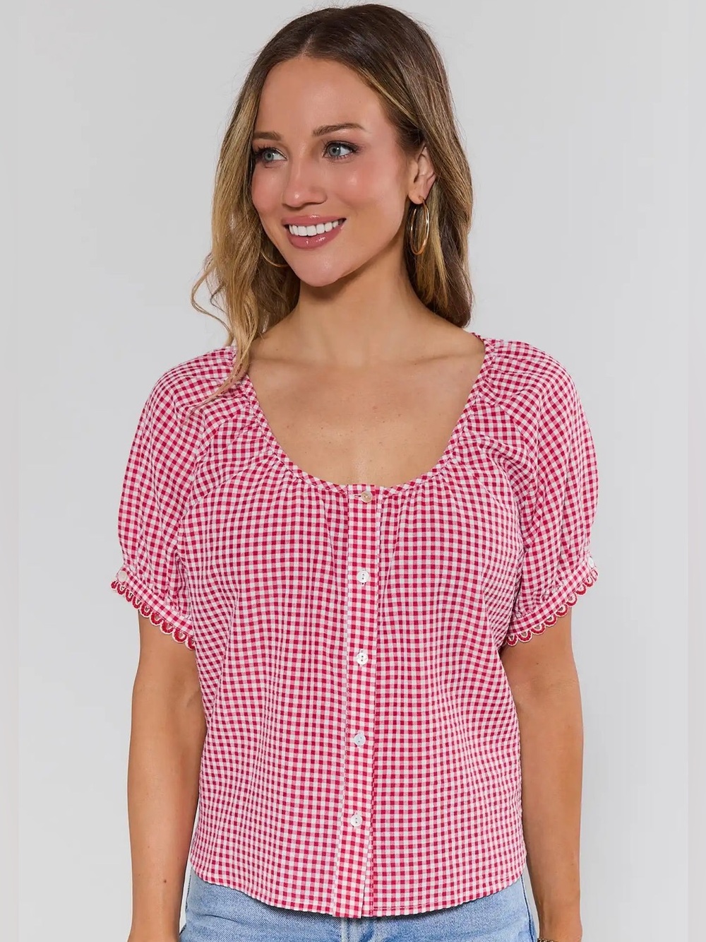 NWT AVARA Red Gingham Button Up Top - size small